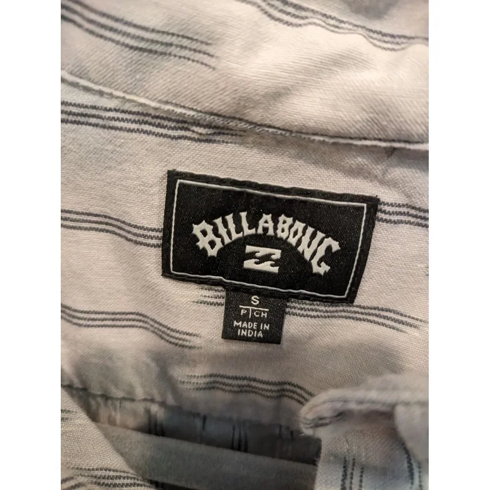 Billabong‎ Button Up Shirt Mens  Blue Plaid Pocket SMALL cotton